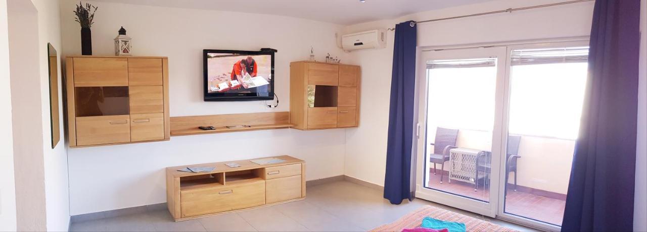 Apartmani Zem, Krk Krk Town Exteriér fotografie